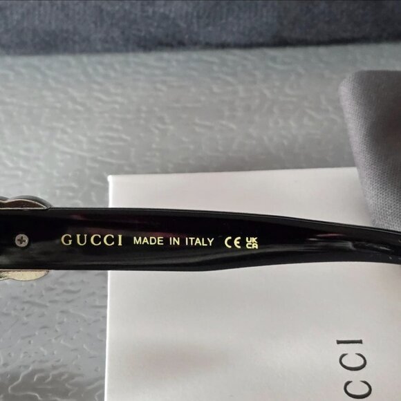 Gucci Vintage Square Sunglasses - Picture 4 of 5